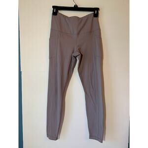 Yogalicious leggings size Small Purple/plum Capri